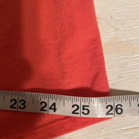 NWOT 2XL Hanes melon/salmon color w/gray short sleeves rounded hem shirt - Picture 14 of 14